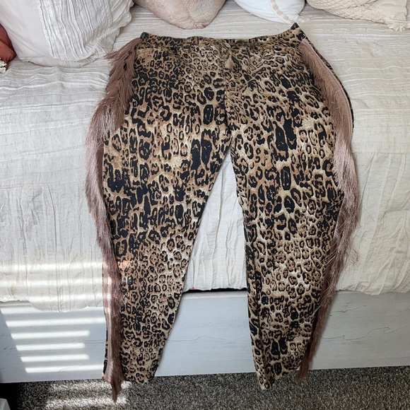 Fringe cheetah print pants - Picture 1 of 2